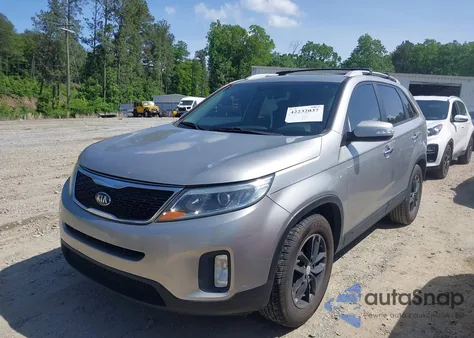 2015 Kia Sorento Lx из США, поврежденный, VIN 5XYKT4A68FG620429